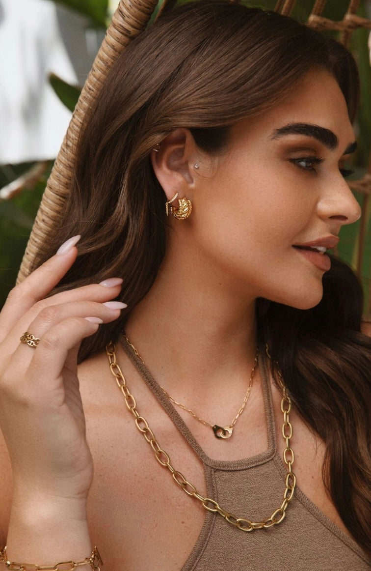 Bague Chaîne en Or 18K – Anneau tendance femme | Bijou minimaliste, élégant et moderne | Cadeau raffiné personnalisé